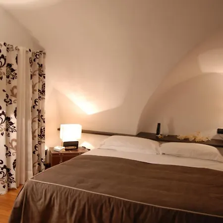 فندق مبيت وإفطار Suite&b 3*